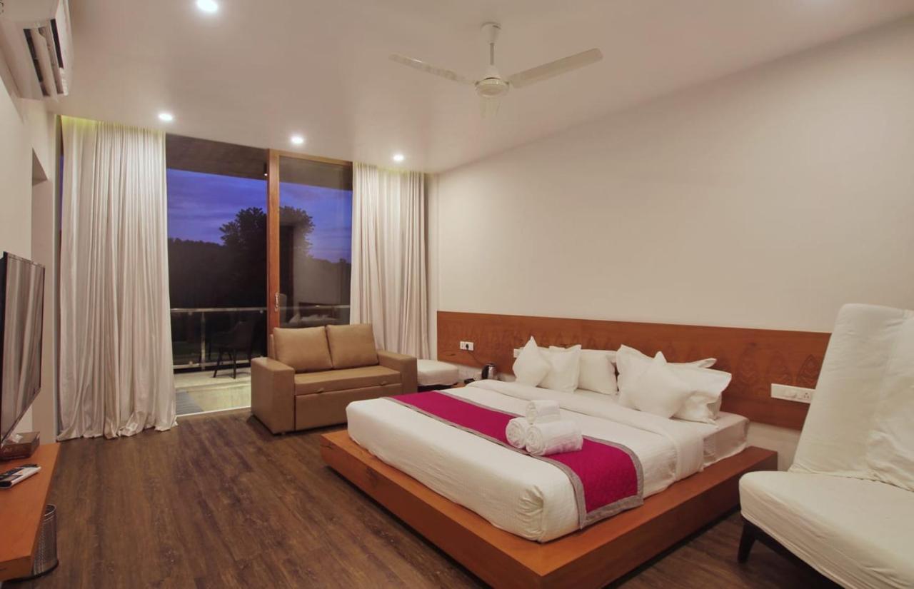 Nexstay Grand Chaliyar Resort Edavanna Bagian luar foto