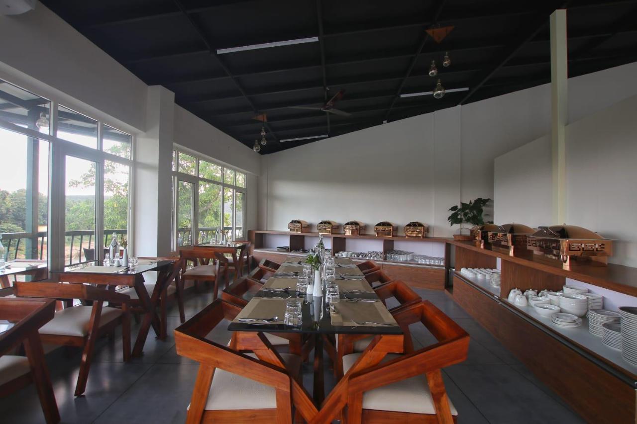 Nexstay Grand Chaliyar Resort Edavanna Bagian luar foto